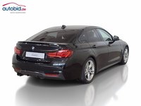 Skats no labās puses aizmugurē