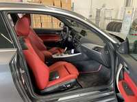 Вид на салон