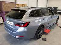 Изглед отзад отдясно