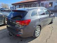 Vue de l’arrière droit