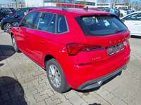 Vaade tagant vasakult