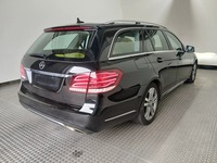 Náhled zezadu zprava