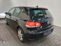 Widok z tyłu po stronie lewej