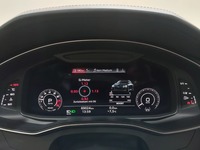 Вид на приборную панель