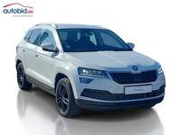 Skats no labās puses priekšā