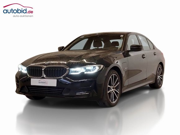 Pogled sprijeda lijevo