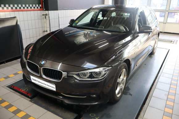 Изглед отпред отляво