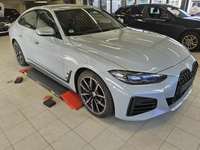 Pogled od napred  desno