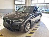 Skats no kreisās puses priekšā