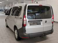 Widok z tyłu po stronie lewej