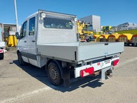 Náhled zezadu zleva