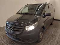 Pogled sprijeda lijevo