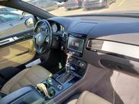 Вид на салон