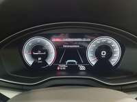 Вид на приборную панель