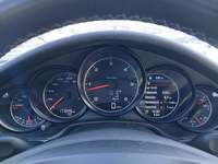 Pohled na přístrojovou desku