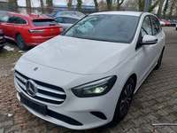 Pogled sprijeda lijevo