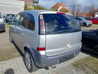 Náhled zezadu zleva