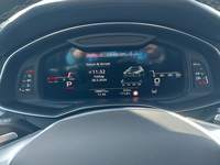 Pohled na přístrojovou desku