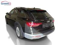 Вид сзади слева