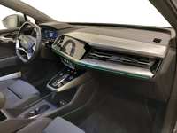 Вид на салон