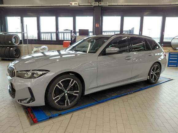 Náhled zpředu zleva