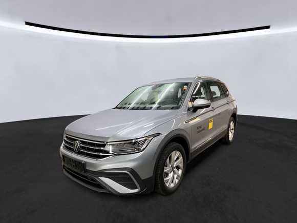 Widok z przodu po stronie lewej