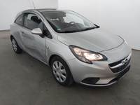 Pogled sprijeda desno