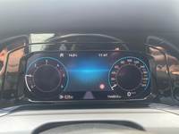 Pohled na přístrojovou desku