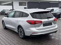 Náhled zezadu zleva