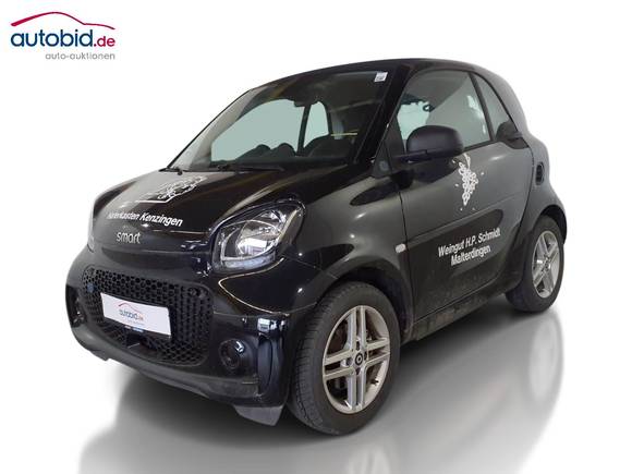 Skats no kreisās puses priekšā