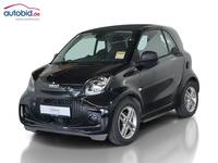 Skats no kreisās puses priekšā