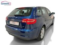 Widok z tyłu po stronie prawej