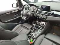 Вид на салон