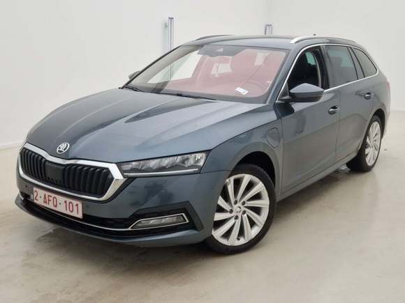 Vue de l’avant gauche