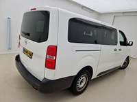 Aanzicht achter rechts