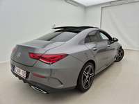 Aanzicht achter rechts