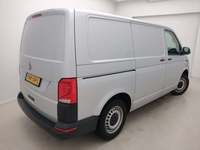 Aanzicht achter rechts