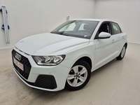 Vue de l’avant gauche