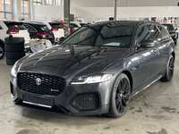 Pogled od napred levo