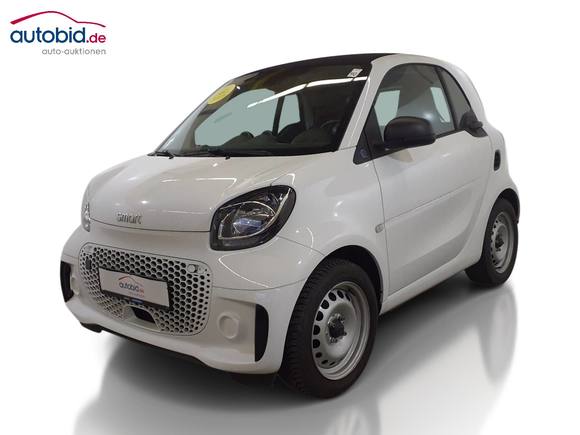 Skats no kreisās puses priekšā