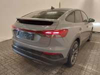 Vue de l’arrière droit