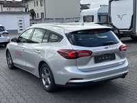 Вид сзади слева