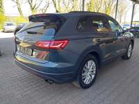 Изглед отзад отдясно