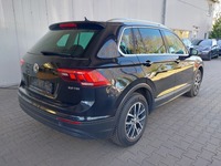 Widok z tyłu po stronie prawej