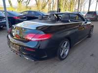 Aanzicht achter rechts