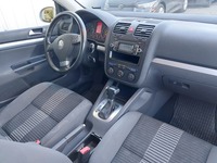 Вид на салон