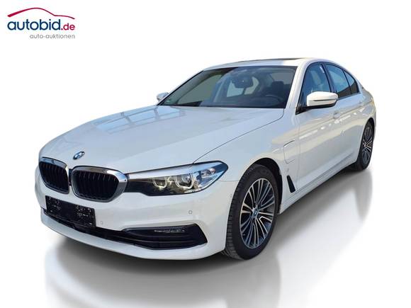 Вид спереди слева