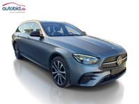 Вид спереди справа