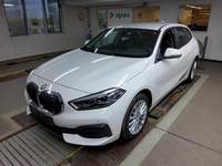 Изглед отпред отляво