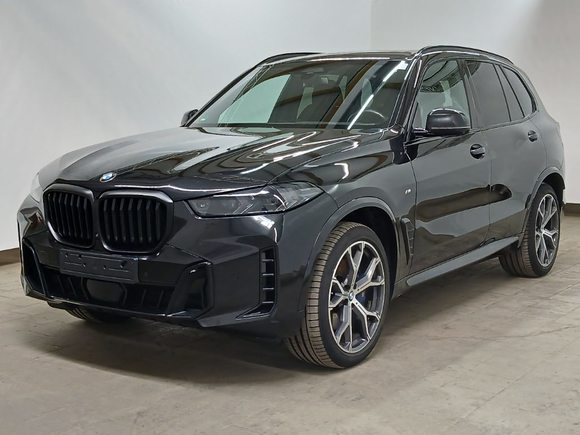 Skats no kreisās puses priekšā